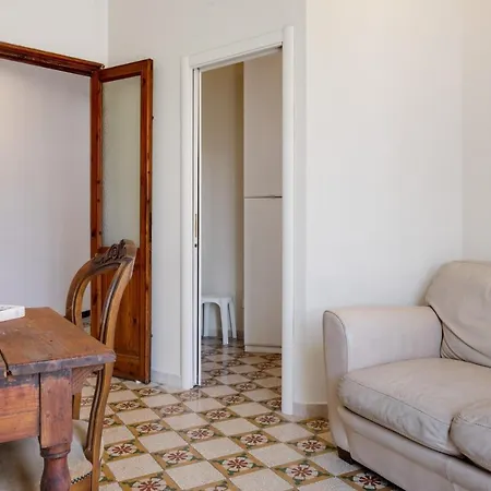 Guesthost - Piazza Concordia With Balcony La Spezia